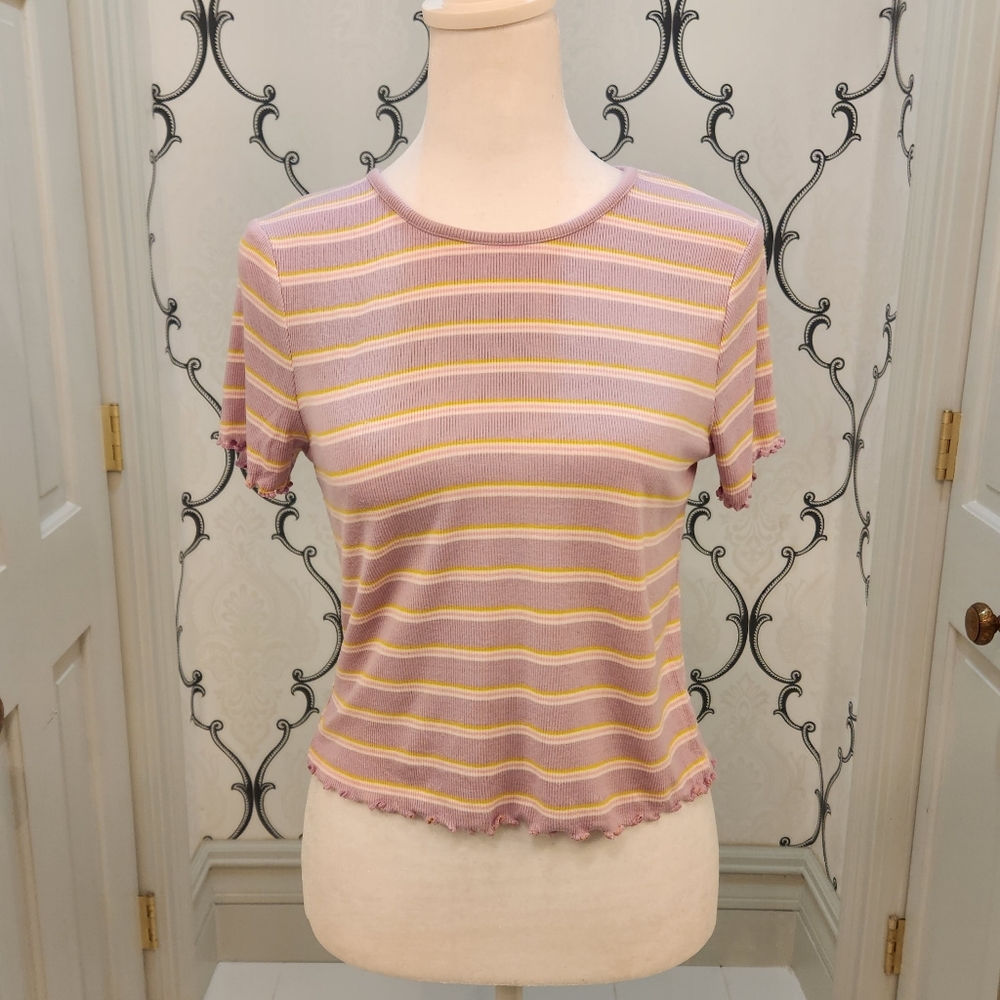 Ribbed crop top. Purple and lime. Wild Fable Size L.